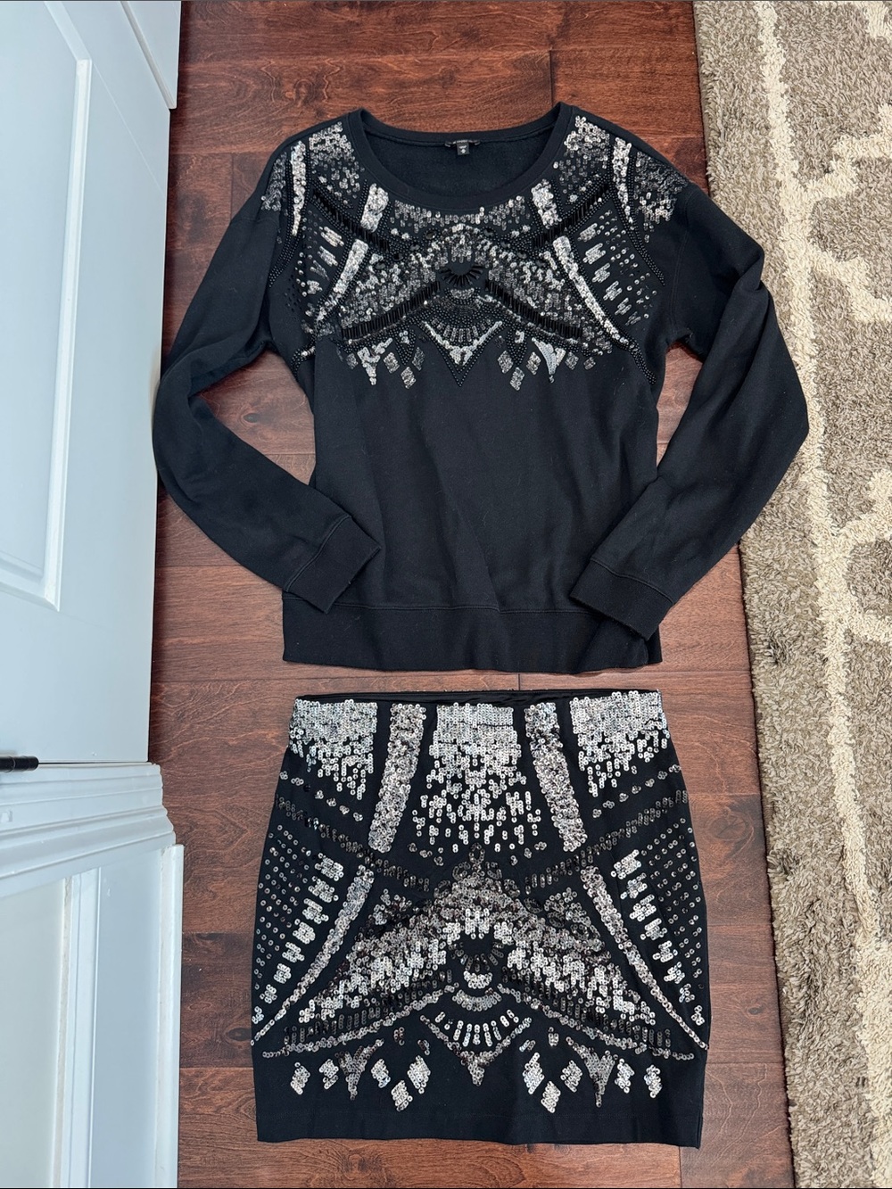 Express 2-piece Skirt Black Silver Set & Crewneck Top Sequin Outfit, size Medium